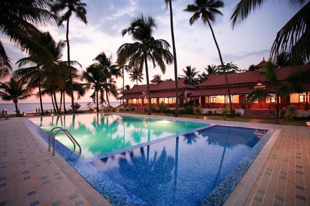 Cocobay Resort