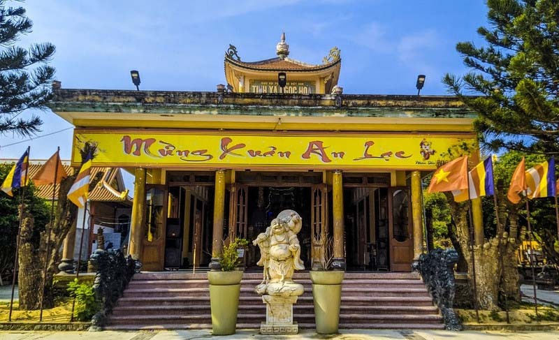 Lưu ý cần biết khi đến tịnh xá Ngọc Hoà