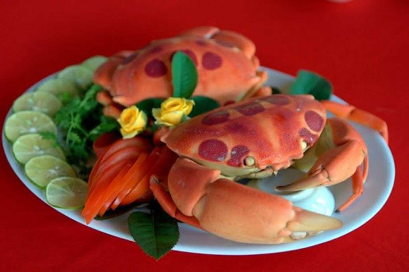 Ăn gì ngon ở Côn Đảo Cua Mặt Trăng