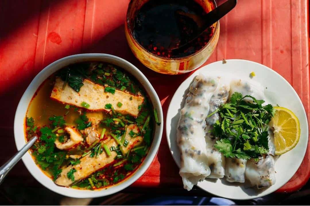 Bánh cuốn trứng Hà Giang