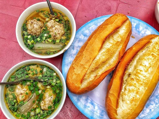 Tour du lịch Nha Trang Đà Lạt - bánh mì xíu mại