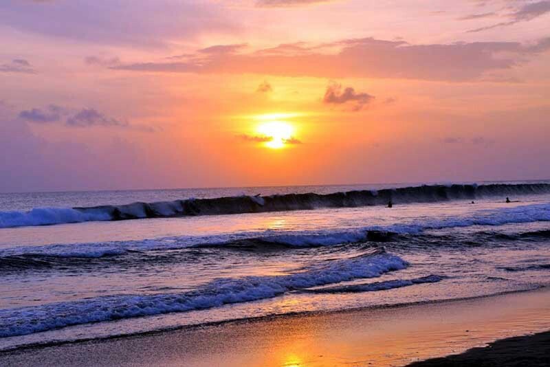 Kinh nghiệm du lịch Bali tự túc - Bãi biển Kuta