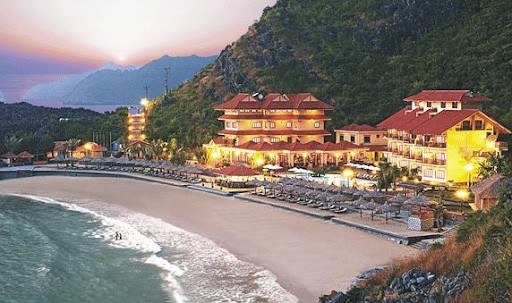 Cát Bà Sunrise Resort