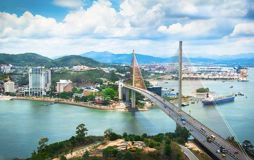 Cầu Bãi Cháy Hạ Long