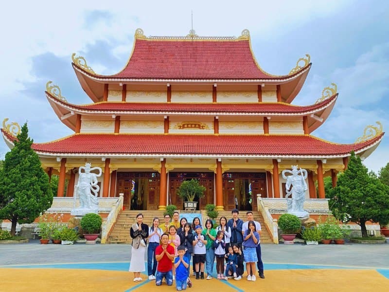 Chánh điện chùa Khánh Lâm Chánh điện chùa Khánh Lâm