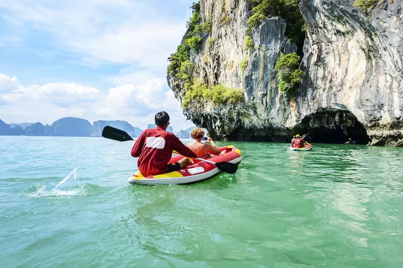 Chèo thuyền kayak