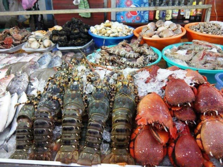 cho hai san Quy Nhon - Cho khu 2