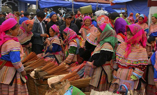 Chợ phiên ở Sapa