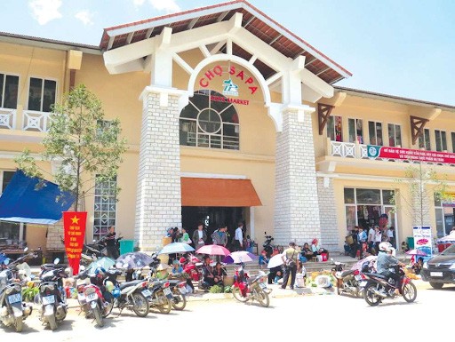 Tour du lịch từ Tp Hồ Chí Minh đi Sapa - chợ Sapa