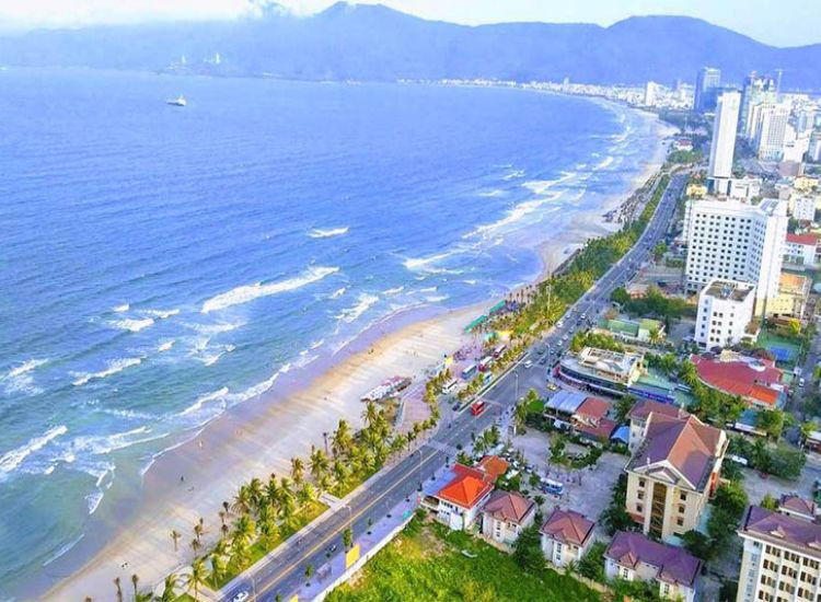 tour Đà Nẵng lễ 30/4 1