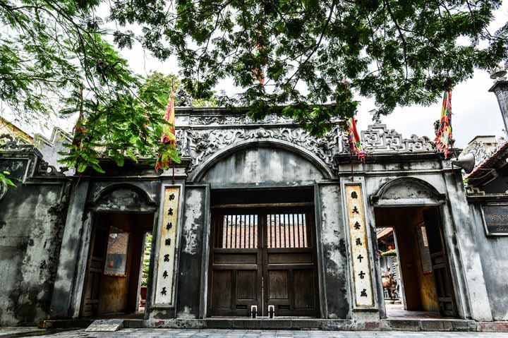 Đền Nghè Yên Vực