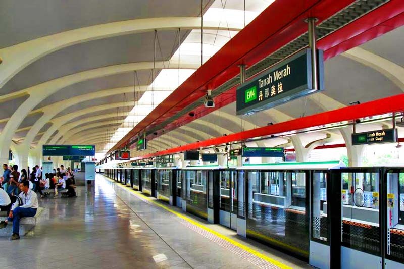 Di chuyển bằng MRT tại Singapore 