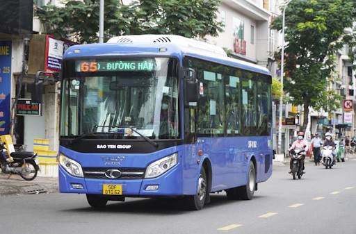 di-chuyen-tai-hue-bang-xe-bus