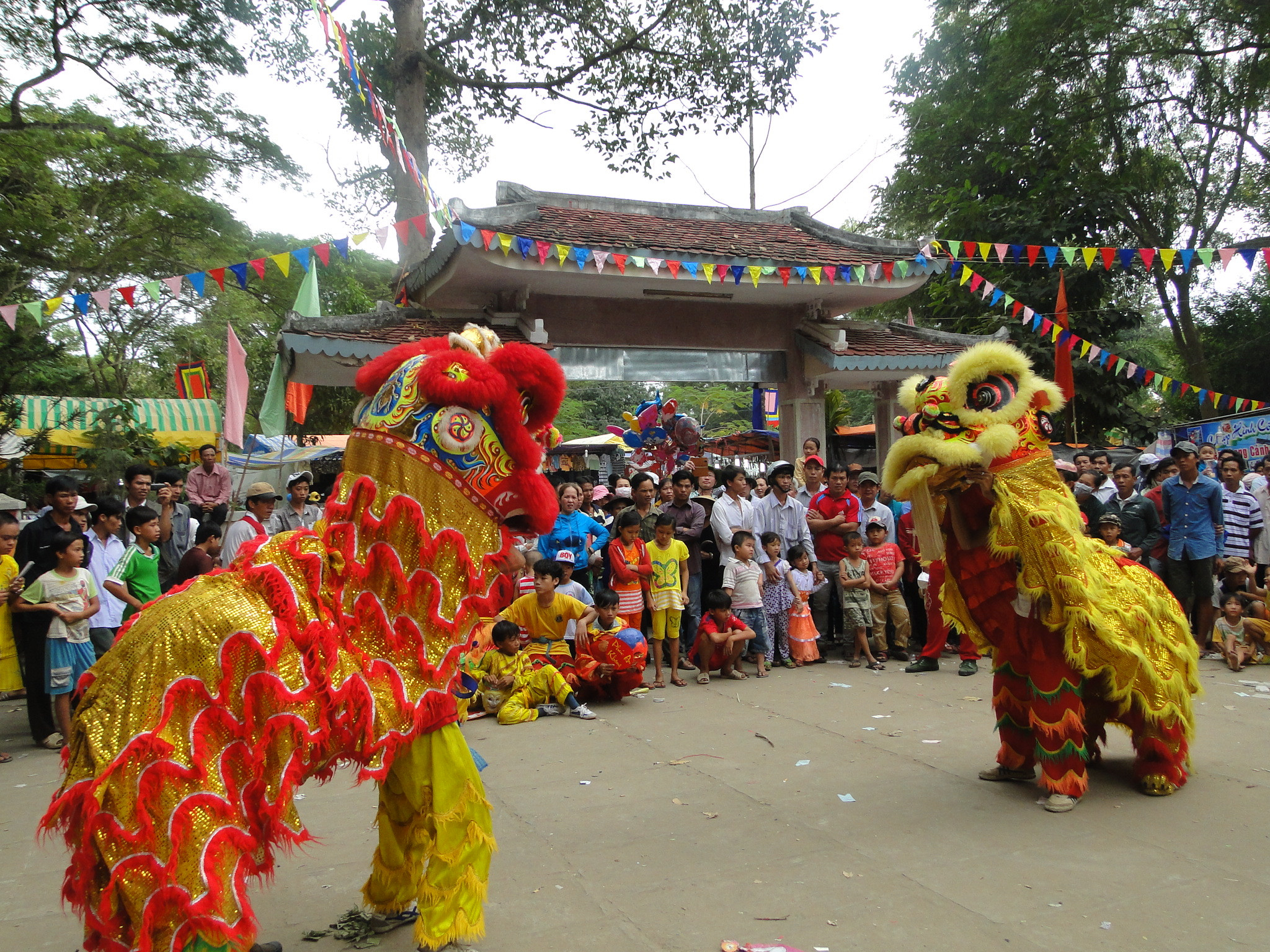 Du lịch miền Tây tháng 12 mùa lễ hội đặc sắc nhất năm(3) du-lich-mien-tay-thang-12-mua-le-hoi-dac-sac-nhat-nam(3)
