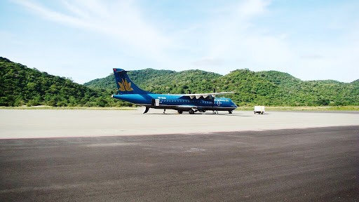 Sân bay Cỏ Ống