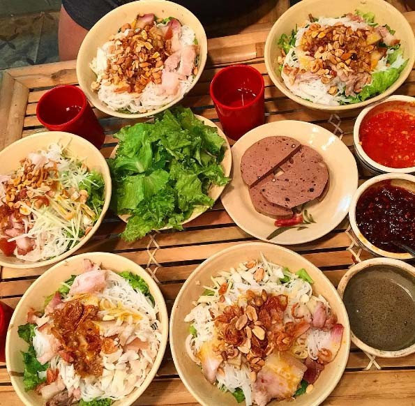 du-lich-da-nang-3-ngay-2-dem-mi-quang