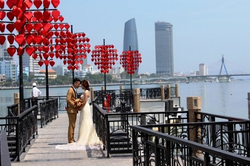 Cầu Tình Yêu Đà Nẵng