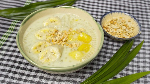Các loại chè: chè chuối nướng, chè thập cẩm, chè đậu