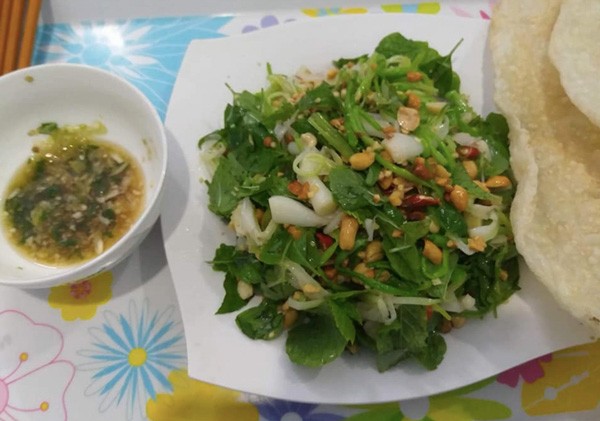 Gỏi tỏi Lý Sơn