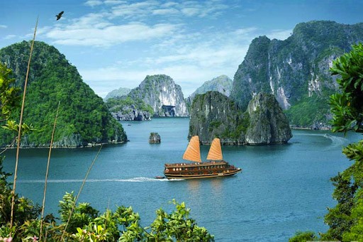 Du lịch Hạ Long Tuần Châu mùa hè