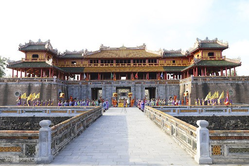 dai-noi-kinh-thanh-hue