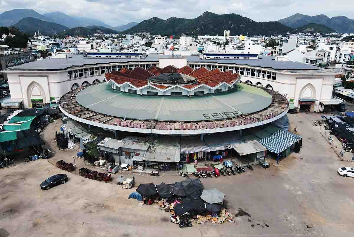 Chợ Đầm
