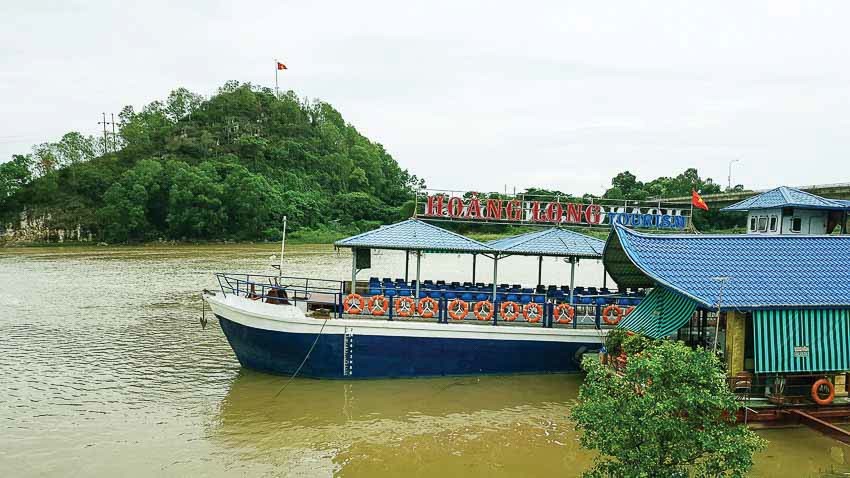 Du thuyền sông Mã