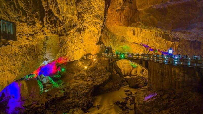 Hang động đá vôi Côn Minh Hang động đá vôi Côn Minh