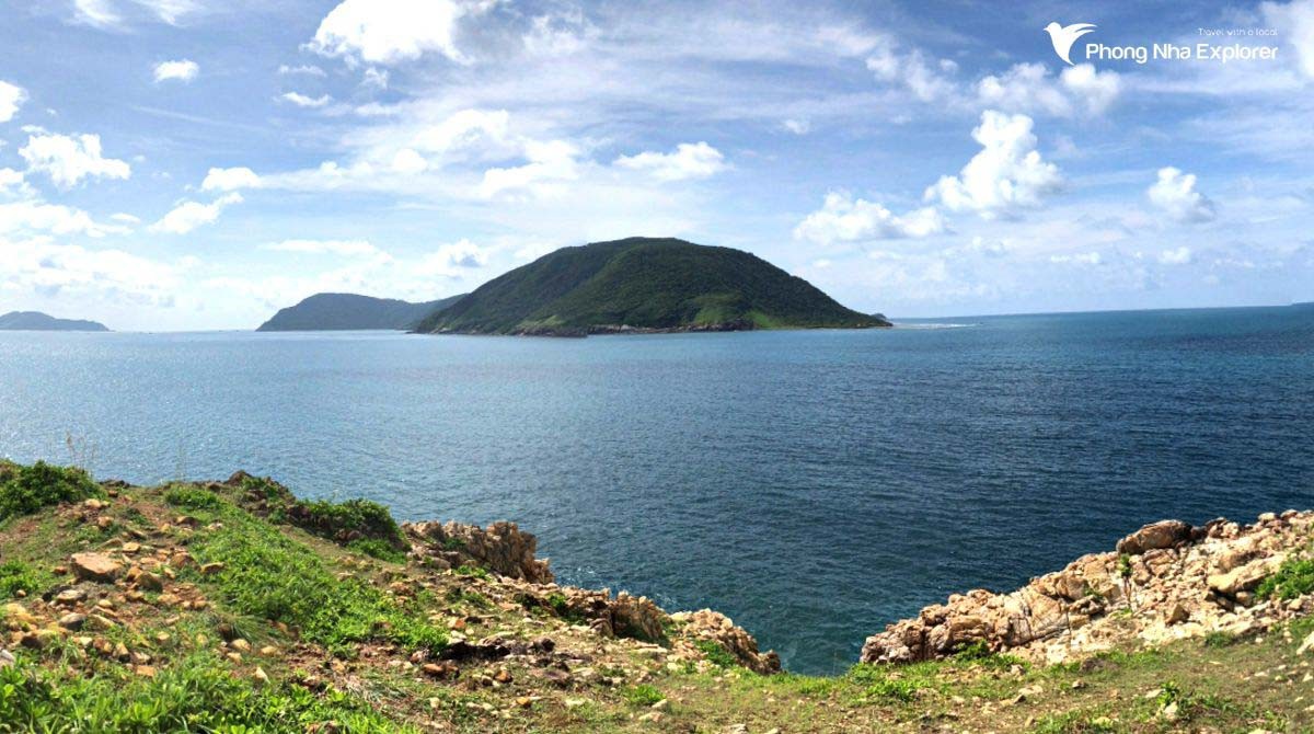 Hòn Bảy cạnh Côn Đảo