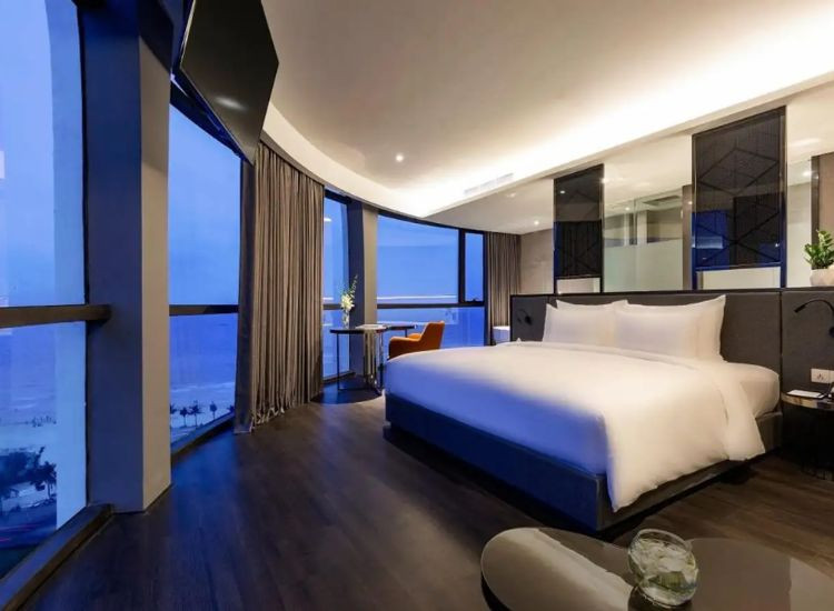 khách sạn Đà Nẵng gần biển 1
