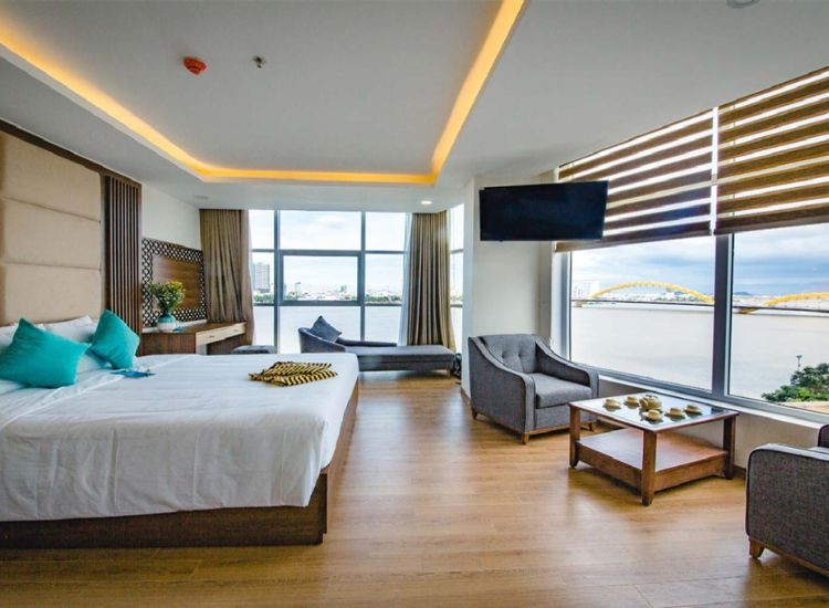 khách sạn Đà Nẵng gần biển 3