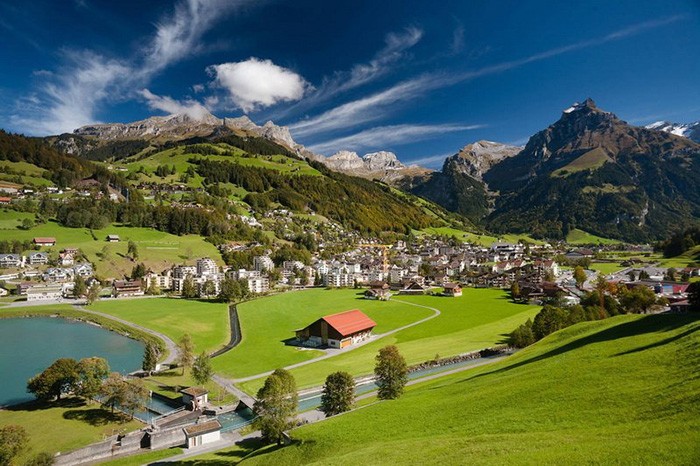 chinh-phuc-dinh-titlis-thuy-si-huyen-thoai-cua-du-lich-chau-au(3)