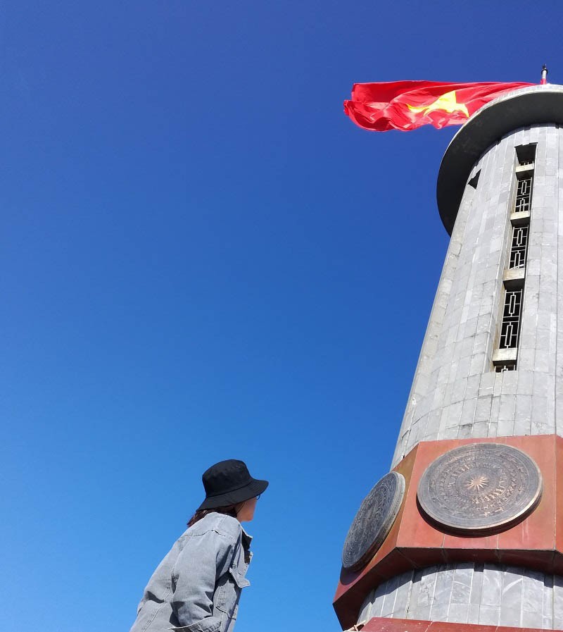 du-lich-ha-giang-cot-co-lung-cu