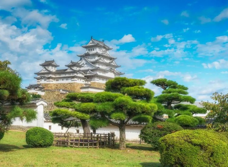 Lâu đài Himeji biểu tượng của Nhật Bản Lâu đài Himeji 1