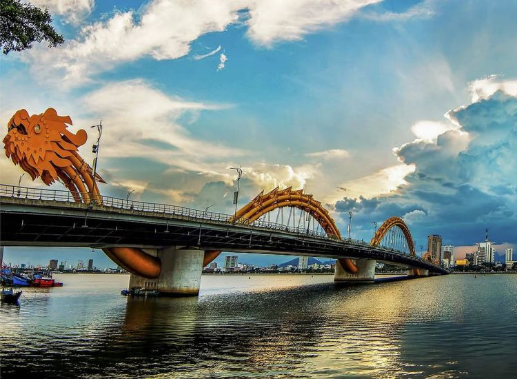 Những lưu ý quan trọng khi đi tour Đà Nẵng lễ 30/4 tour Đà Nẵng lễ 30/4 2