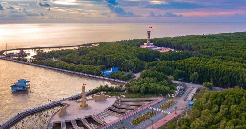 Du lịch miền Nam ở mũi Cà Mau 