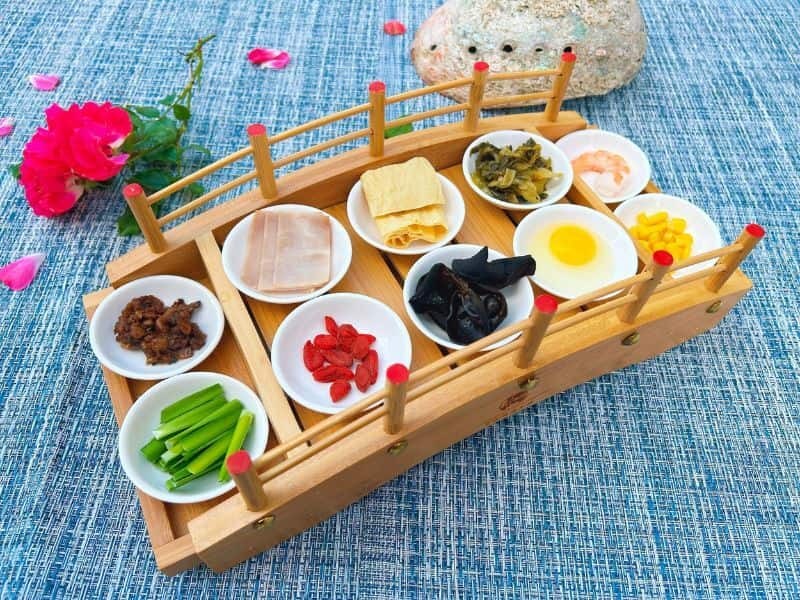 nguyên liệu bún qua cầu Vân Nam 1 nguyên liệu bún qua cầu Vân Nam 1