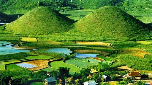Du lịch Hà Giang tháng 11 - núi đôi cô Tiên