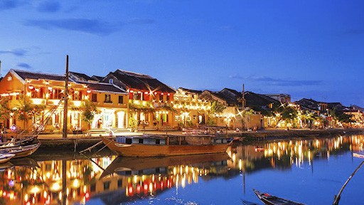 Phố cổ Hội An về đêm