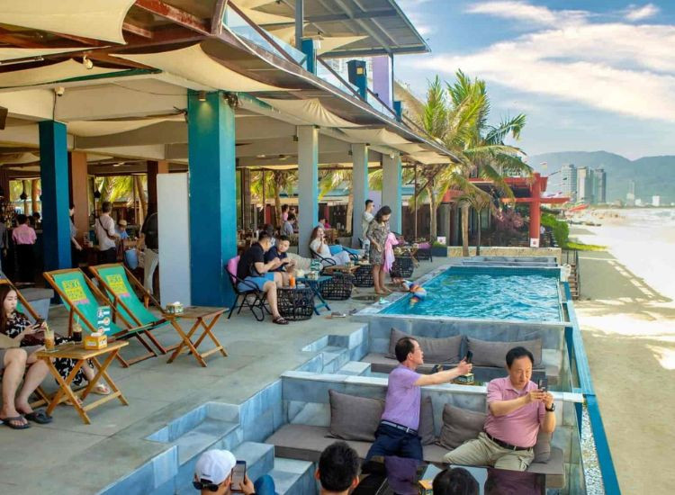 Vì sao quán cafe view biển Đà Nẵng luôn “hot”? cafe view đẹp Đà Nẵng 1