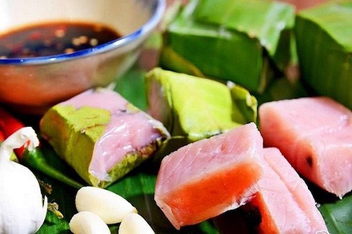 Nem chợ Huyện, đặc sản không thể bỏ lỡ khi khám phá những địa điểm du lịch ở Quy Nhơn Bình Định