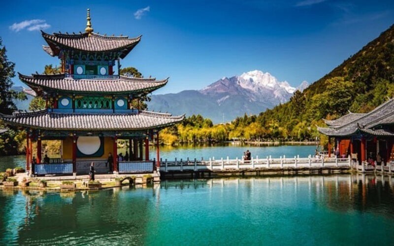 tham quan Hắc Long Đàm Lệ Giang tham quan Hắc Long Đàm Lệ Giang