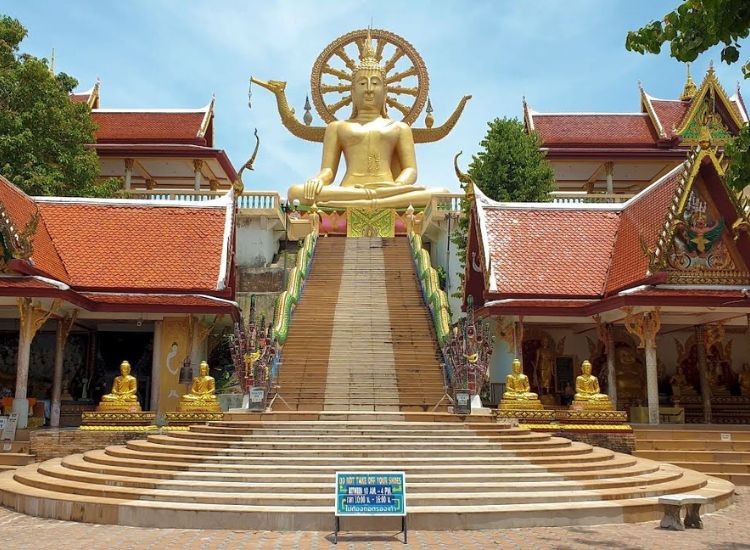 Thành phố Pattaya và những ngôi chùa nổi tiếng