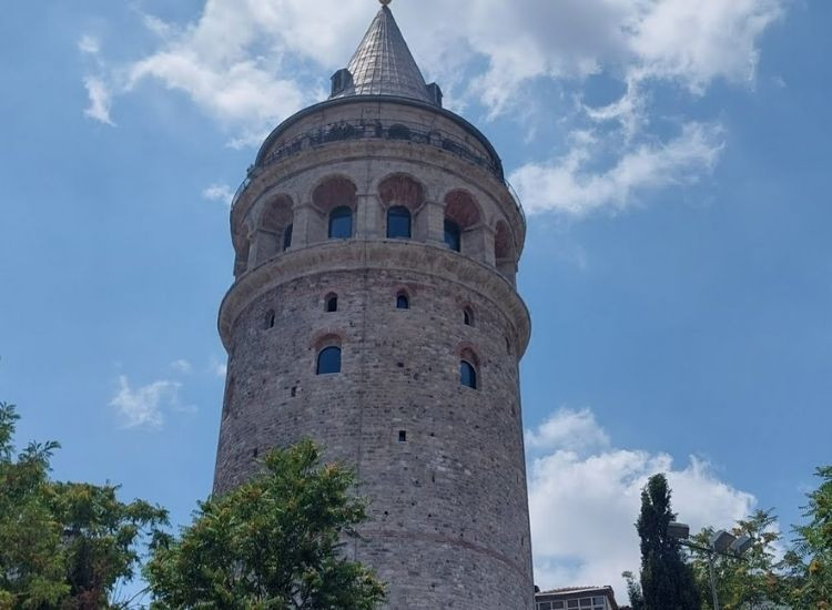 Biểu tượng lịch sử giữa lòng thành phố cổ Istanbul Thổ Nhĩ Kỳ 1