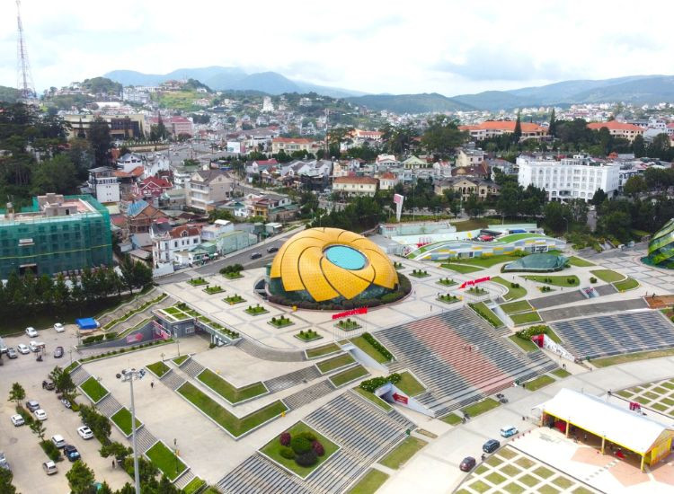 tour Đà Lạt 30/4 2