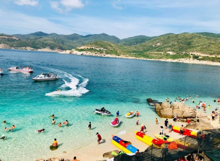 tour đảo Vĩnh Hy trọn gói 3