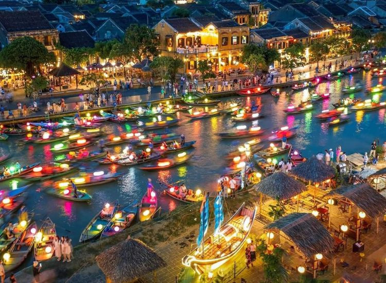 Lưu ý quan trọng khi đặt tour du lịch Hội An