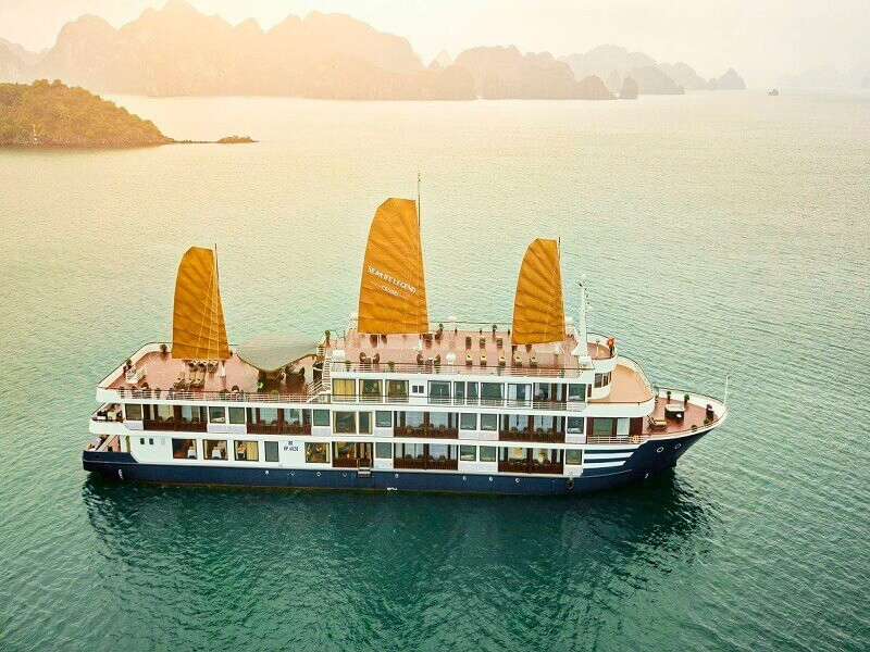 Du thuyền Du thuyền