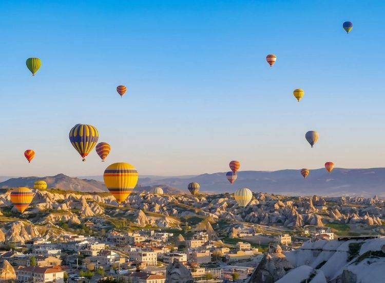 Vì sao ngắm Thổ Nhĩ Kỳ từ trên cao trở thành xu hướng du lịch 2026? Du lịch Thổ Nhĩ Kỳ 2026 1