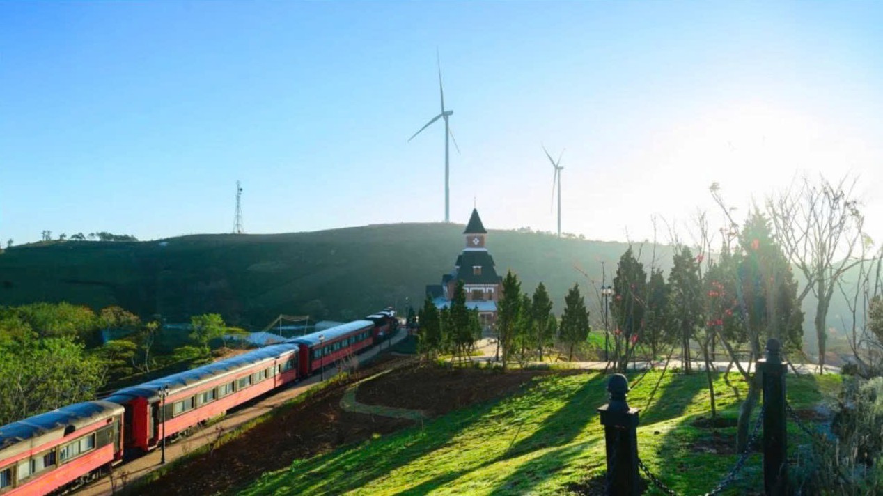 Khám Phá Vườn Châu Âu Đà Lạt – Euro Garden: Điểm Đến Lãng Mạn Như Trời Âu tour-da-lat-vuon-chau-au-3n3d